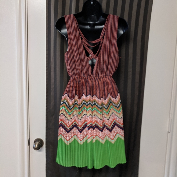 Multi-Patterned/Colored Mini Dress - Picture 3 of 3